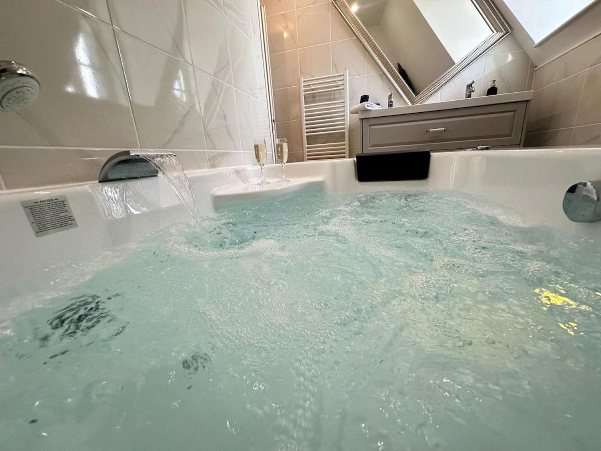 S Bayleved'Air Duplex Vue Chateau, Balneo Et Sauna Sedan Kültér fotó