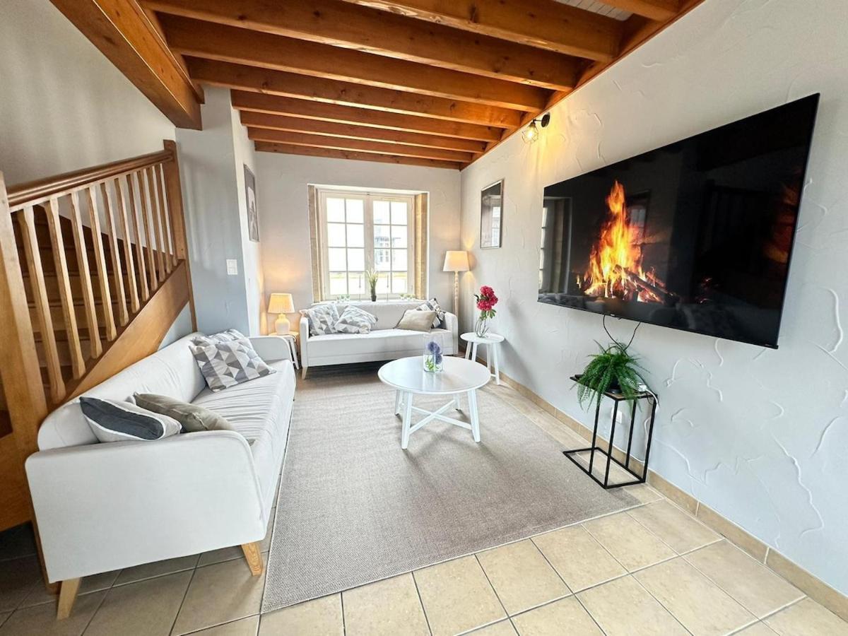 S Bayleved'Air Duplex Vue Chateau, Balneo Et Sauna Sedan Kültér fotó